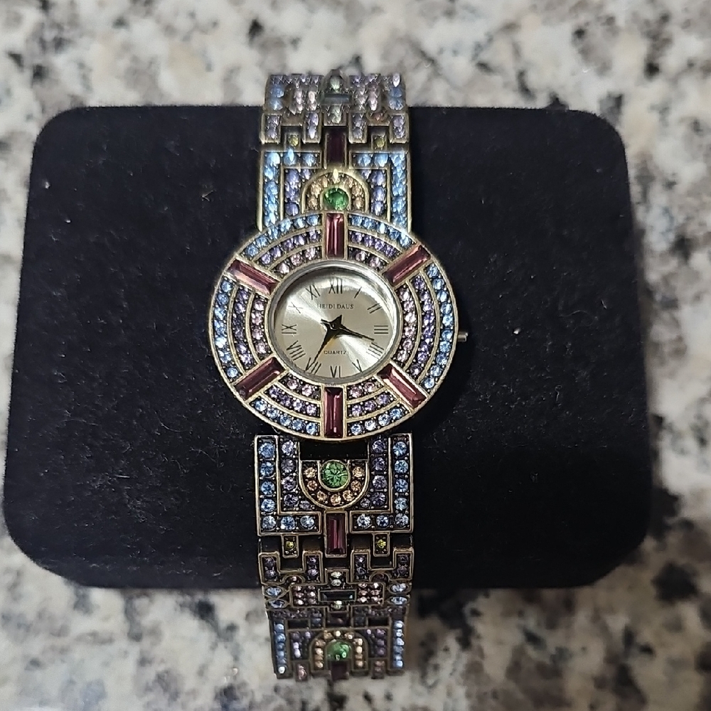 FLASH SALE ✨️Elegant Heidi Daus Multicolor Women's Watch